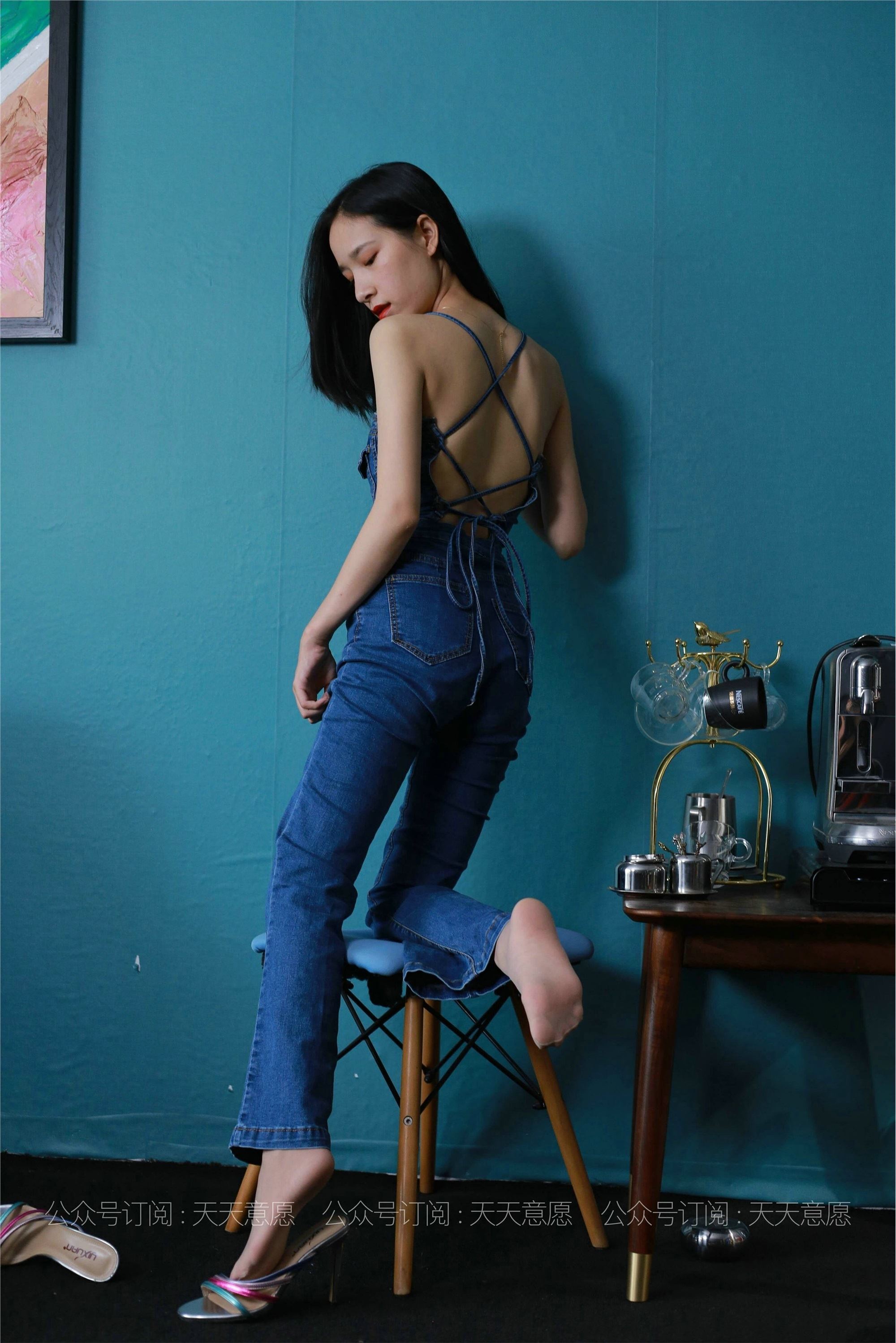 IESS异思趣向  2021.08.04 丝享家879：美子《美背库里丝》